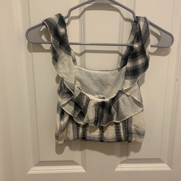 american eagle crop top - Picture 2 of 3